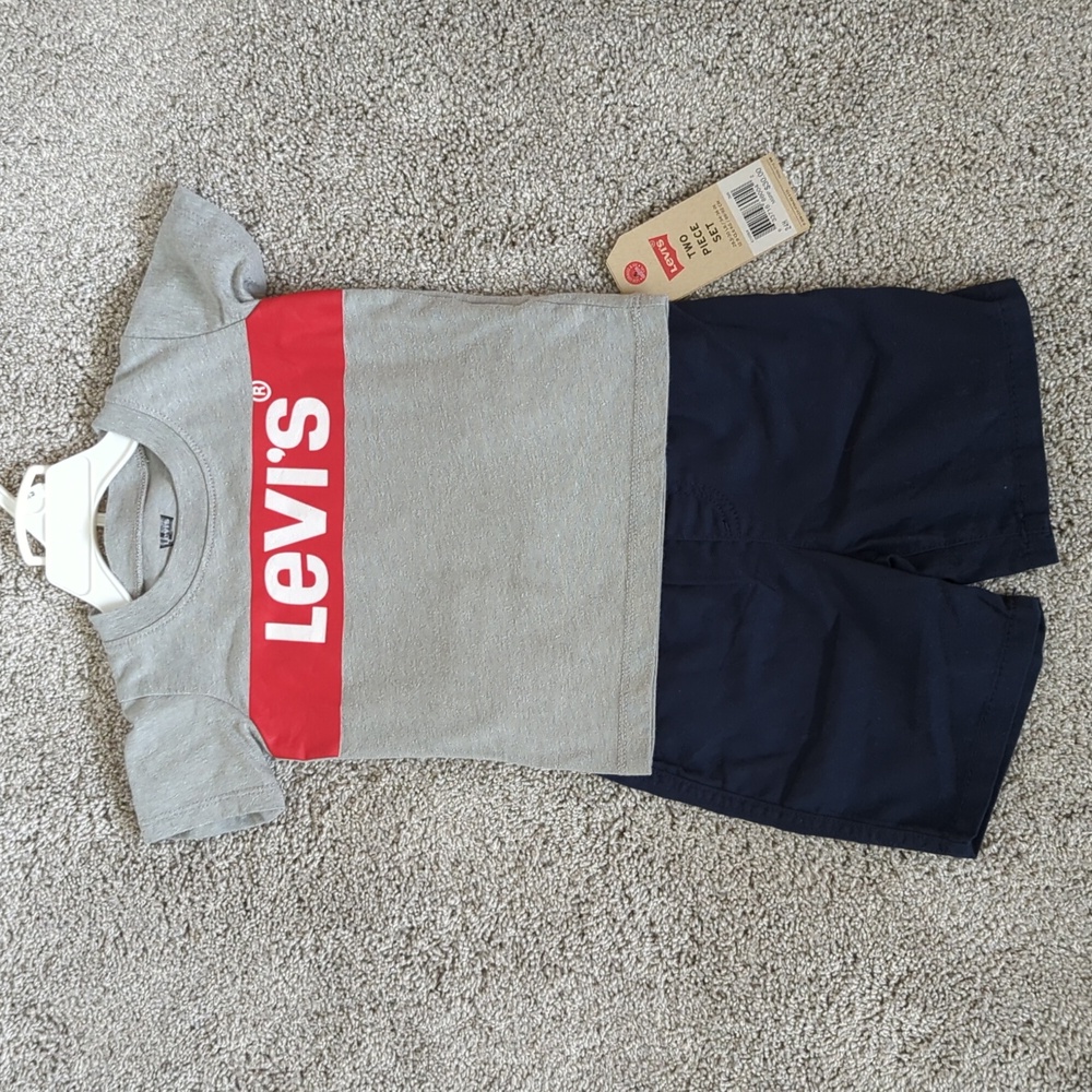 Toddler boy 24 mo matching set shorts NWT and tee